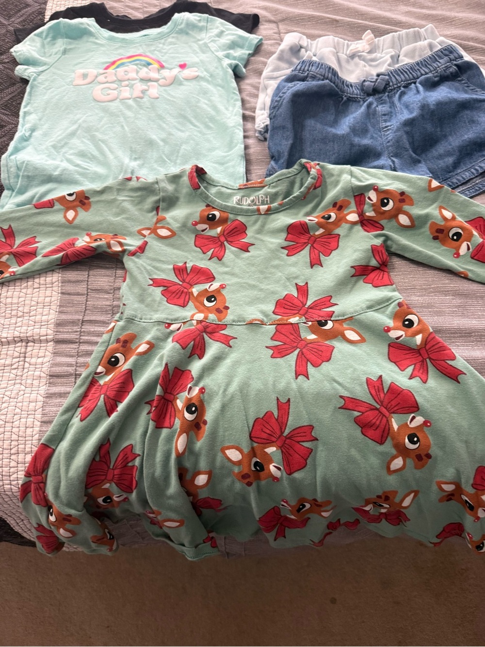 4T girls clothing worn 1 time